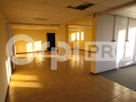 vente commerce soissons 02200 46m² à 160m²