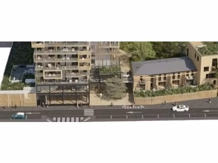 vente commerce 191 m²