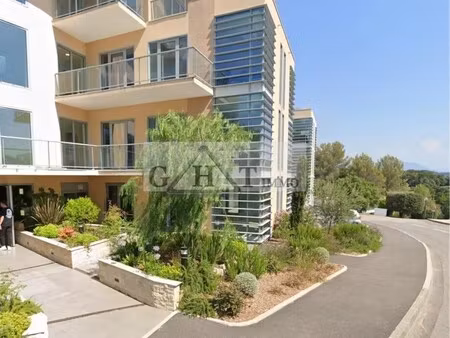 location bureaux 229 m²