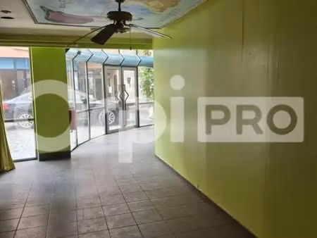 vente commerce 167 m²