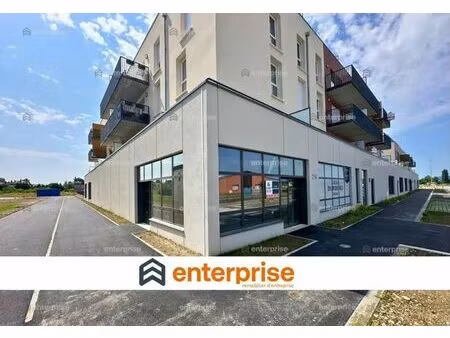 vente commerce venette 60280 242m²
