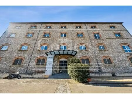 location bureaux 158 m² à 4 621 m²