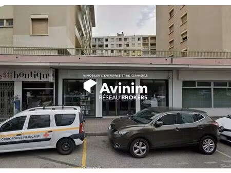 vente commerce 70 m²