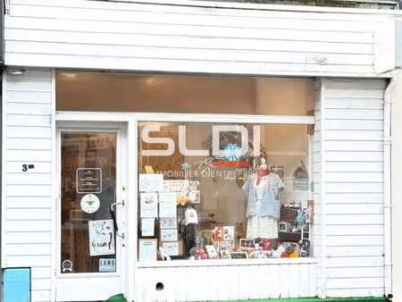 vente commerce 77 m²