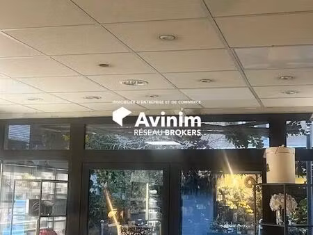 vente commerce 60 m²