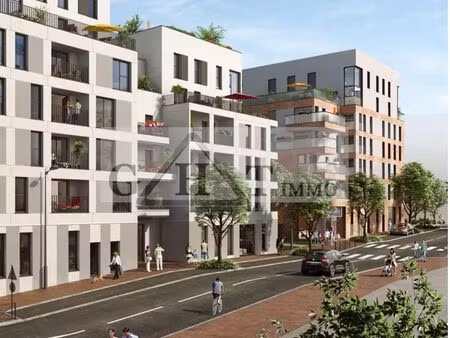 vente commerce 147 m²