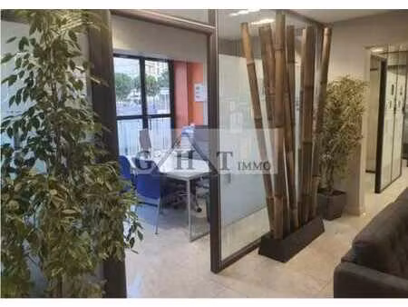 vente commerce 110 m²