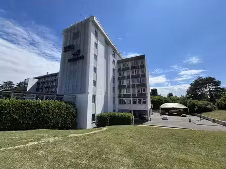 location bureaux écully 69130 777m² à 1555m²