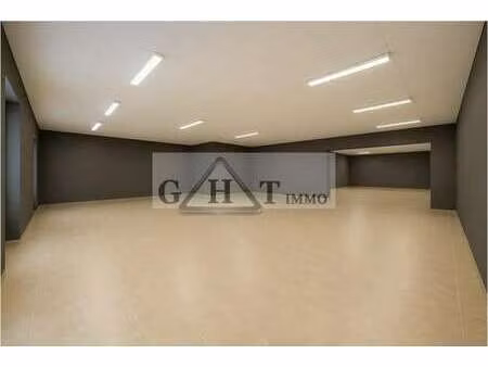 vente commerce 170 m²