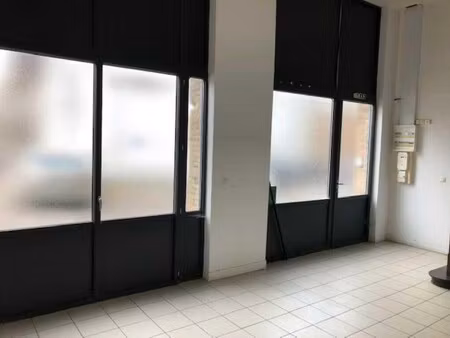 vente commerce 215 m²
