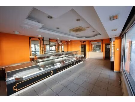 vente commerce 191 m²