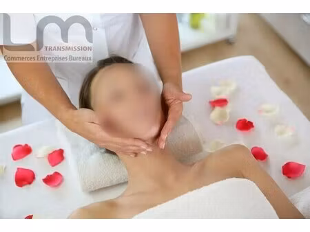 vente commerce 143 m²