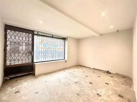 vente commerce 43 m²