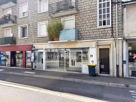 vente commerce 196 m²