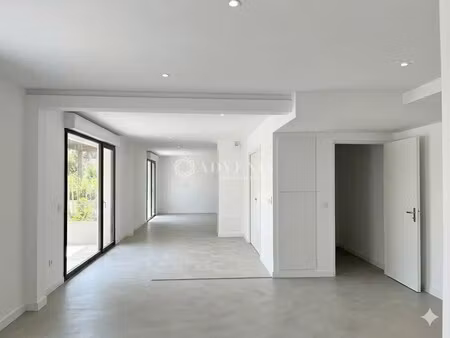 vente commerce 171 m²