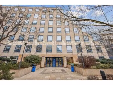 location bureaux 212 m² à 569 m²