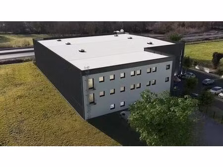 location bureaux 320 m²