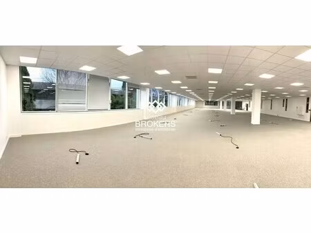 location bureaux 278 m² à 1 016 m²