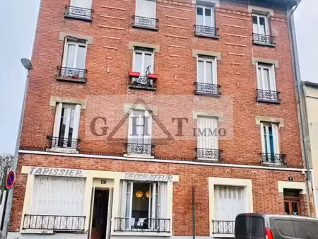 location bureaux orly 94310 70m²