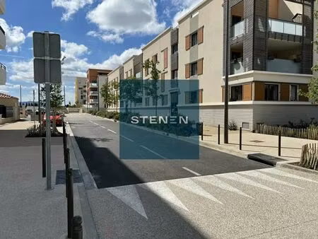 vente commerce aix en provence 13100 127m²