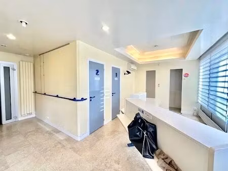 vente commerce 154 m²