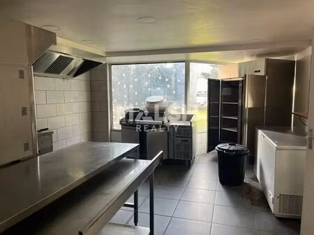 vente commerce 85 m²