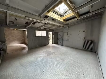 vente commerce 136 m²