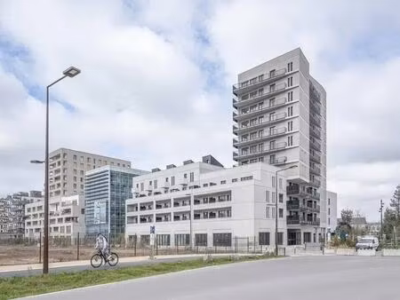 vente commerce nantes 44000 147m²