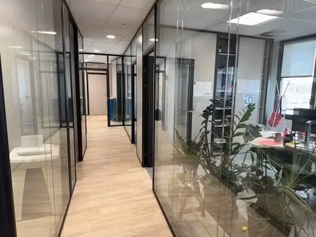 location bureaux 202 m²