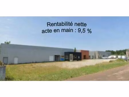 vente commerce 2 100 m²