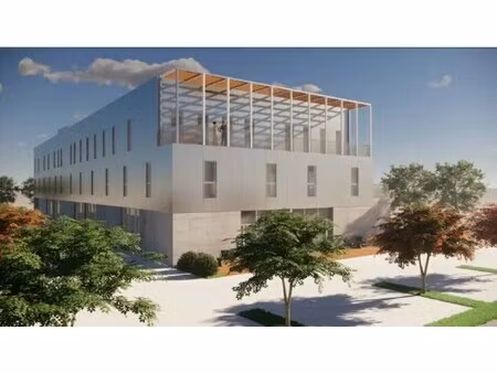 vente commerce 648 m²