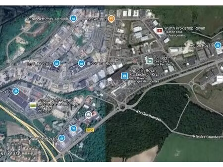 vente commerce royan 17200 360m²