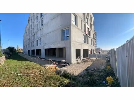 vente commerce 297 m²