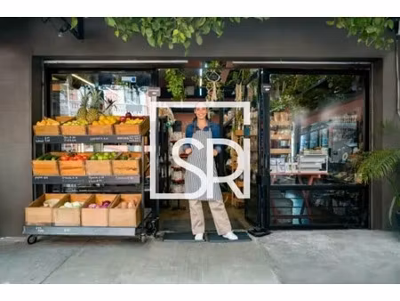 vente commerce 357 m²