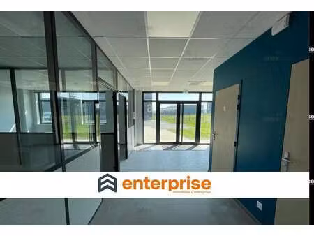 location bureaux 140 m²