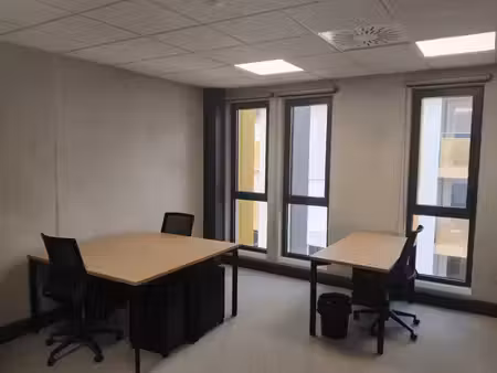 location bureaux 18m²
