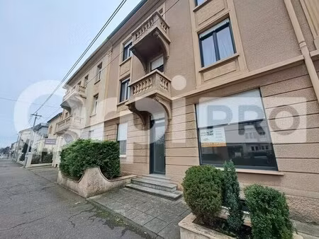 location bureaux 85 m²