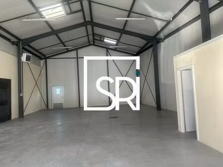 vente commerce 388 m²