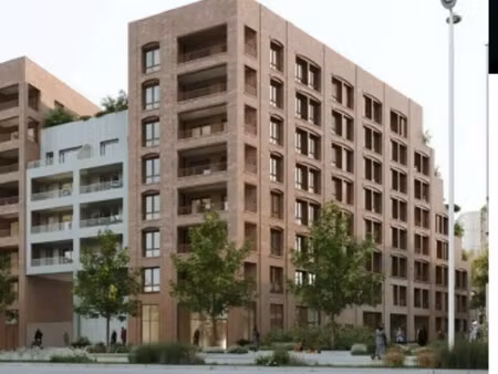 vente commerce 84 m²