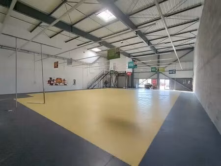 vente commerce bourgoin jallieu 38300 450m²