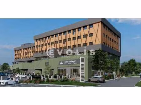 location bureaux 64 m² à 1 239 m²