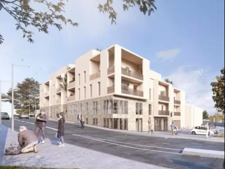 vente commerce 201 m²