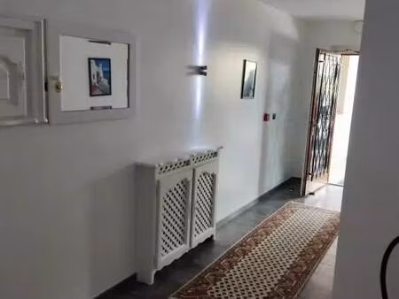 vente commerce 1 100 m²