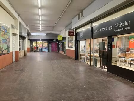 vente commerce 110 m²