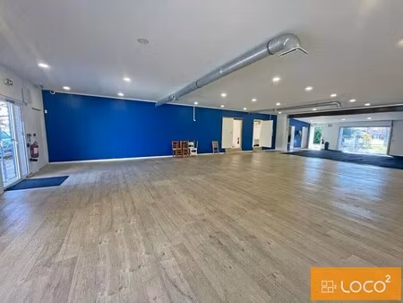 vente commerce 485 m²