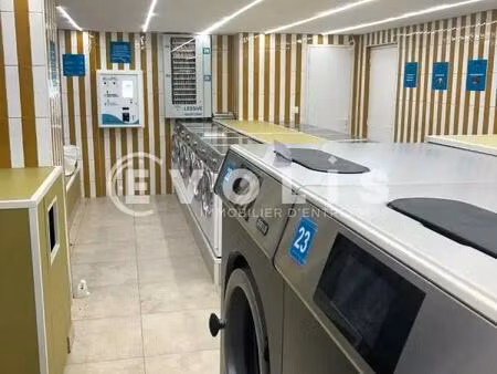 vente commerce 60 m²