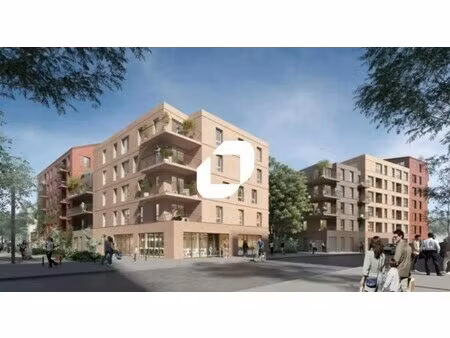 vente commerce 180 m² à 553 m²