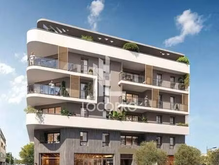 vente commerce 88 m²