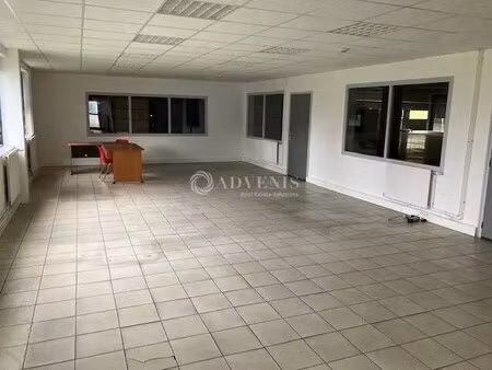 location bureaux 179 m²