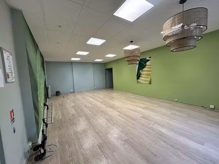 location bureaux 470 m²